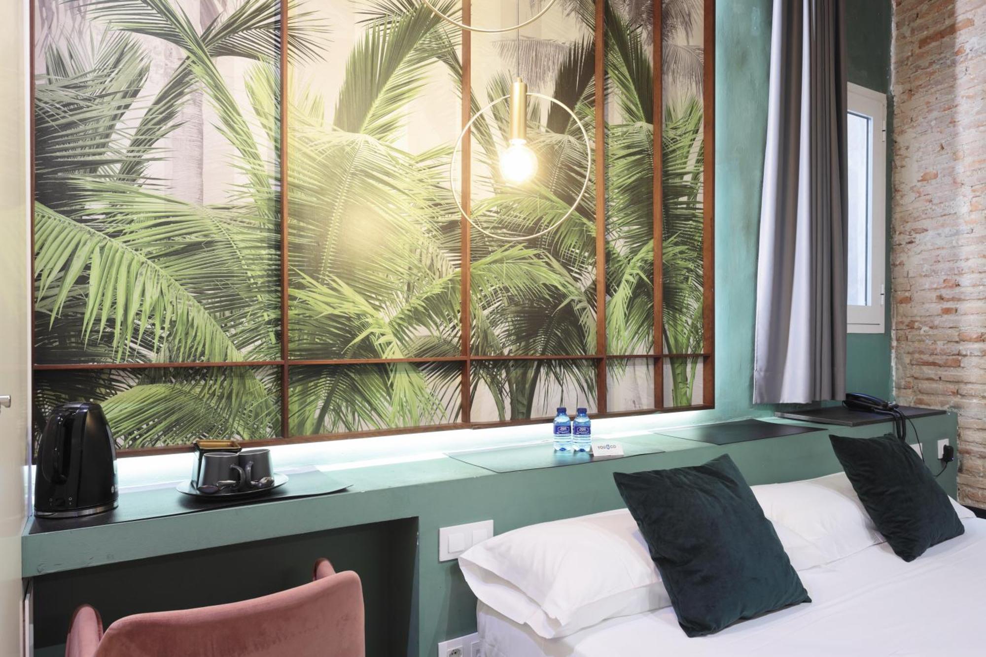 Interior double Room with Spa Bath